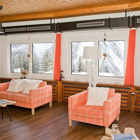 Отель Chamanna Ароза