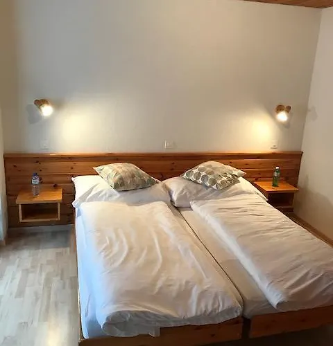 Szálloda Chamanna 2*