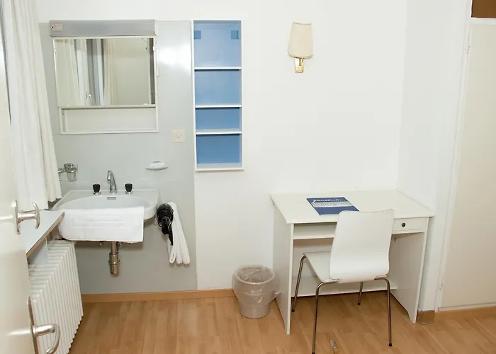 فندق مبيت وإفطار تشامانا